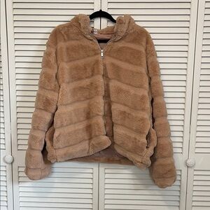 Time and Tru Tan Teddy Jacket